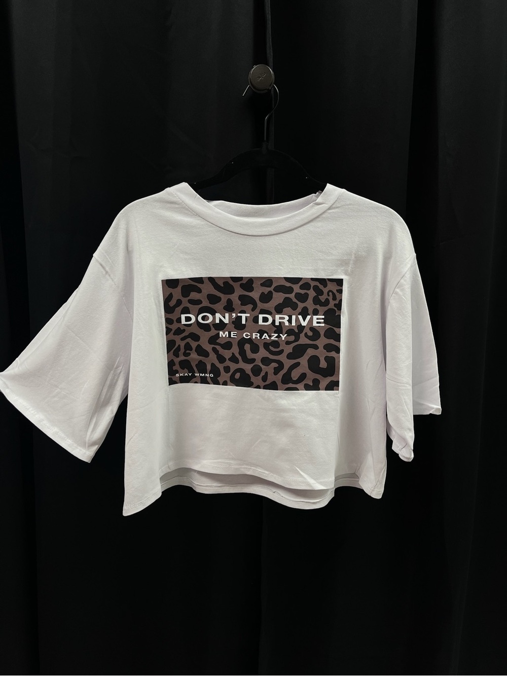 🔥NWT🎁 Great gift idea!  White Cropped T-Shirt with Leopard Print (many sizes)
